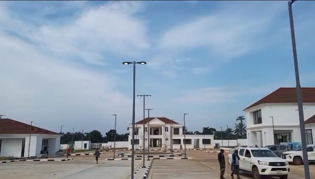 Regional Government House, Orlu Town, Imo State, Nigeria — image 6